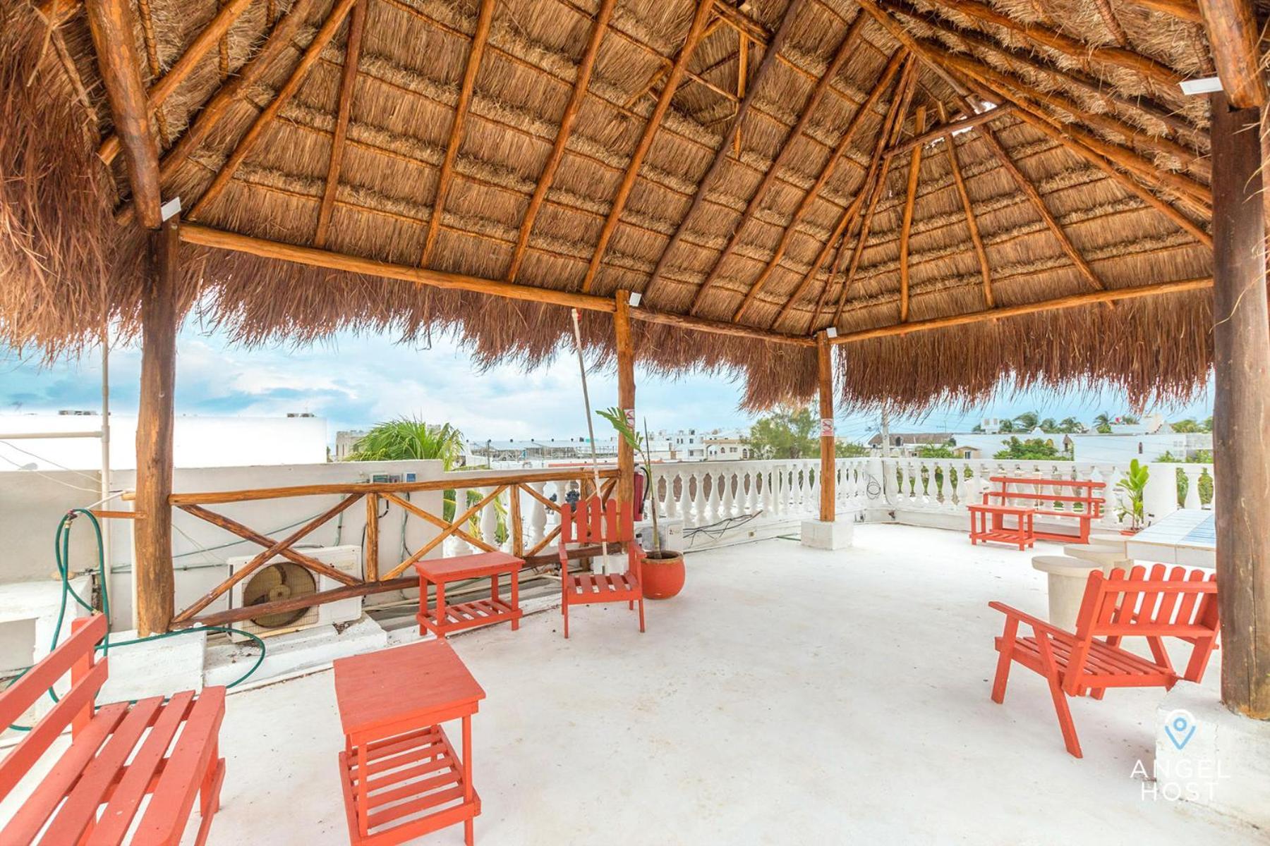 Malecon Beach House In Progreso 1 Block From Beach Exterior photo