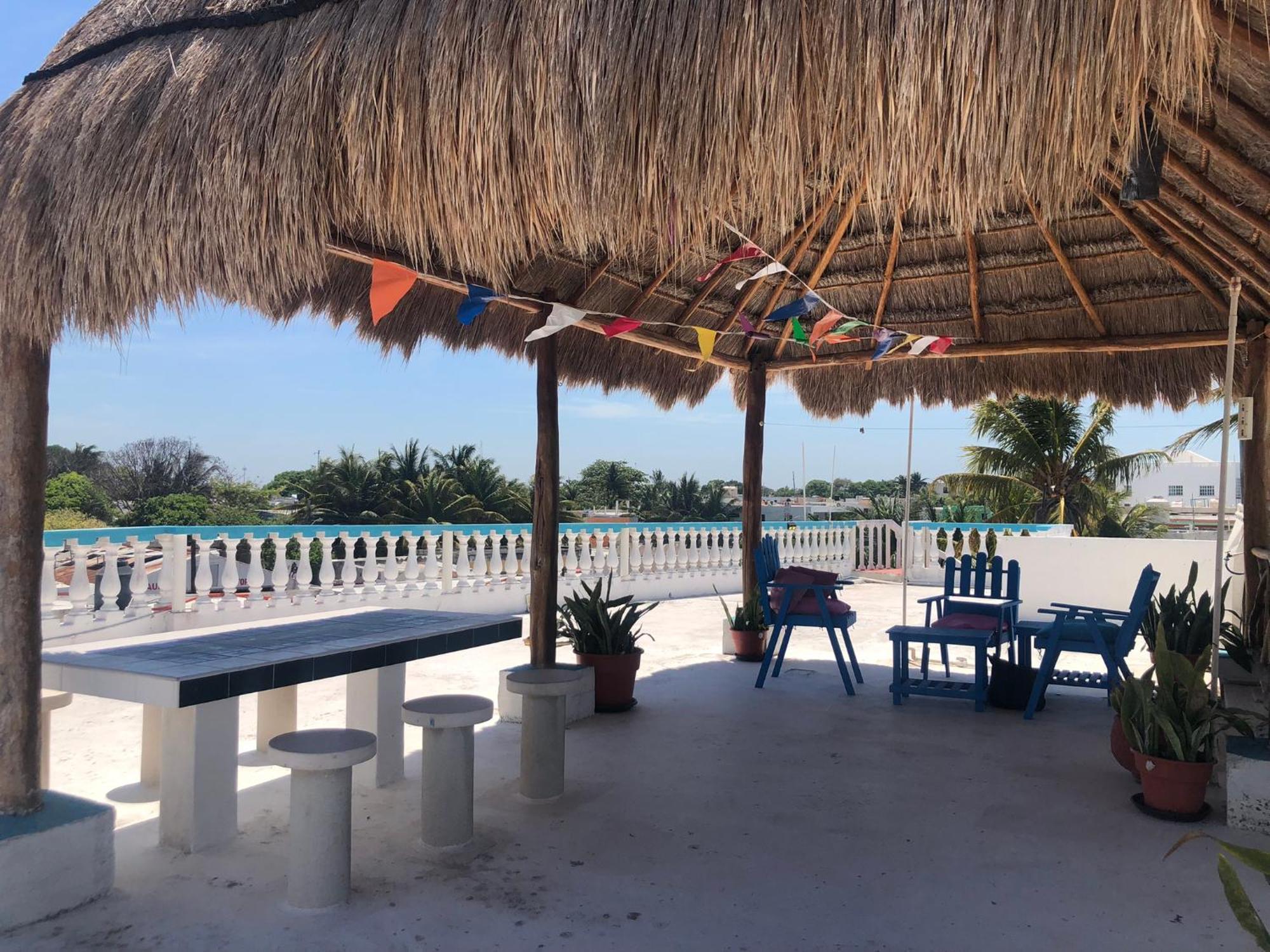 Malecon Beach House In Progreso 1 Block From Beach Exterior photo