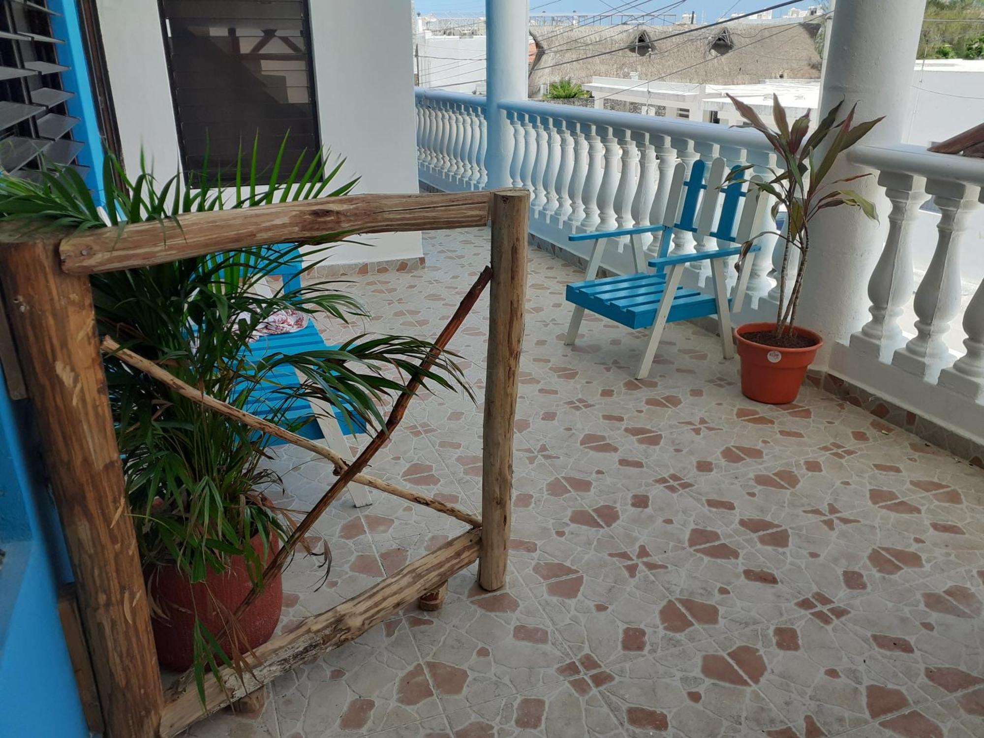 Malecon Beach House In Progreso 1 Block From Beach Exterior photo